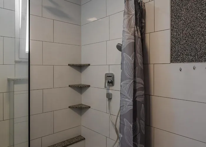 Zilajkovic Апартаменты Вир