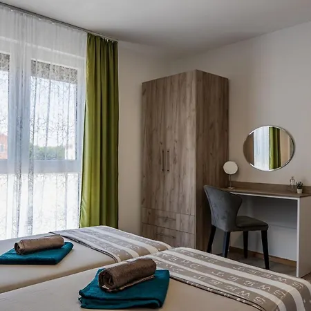 アパート Zilajkovic